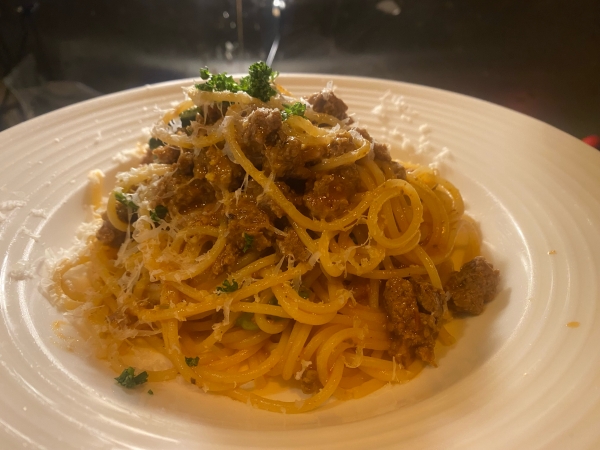 自家製ミートソーススパゲッティ